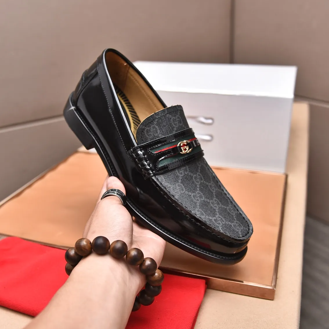 Men's shoes 💰580 📛📛Original (water-dyed cow lining) Gucci GUCCI official website formal shoes 🌀 Italian 🇮🇹 imported cowhide ➕ top imported water-dyed cowhide lining 💋 fine handmade original bottom, the real thing looks better when photographed in person Standard size 38-44